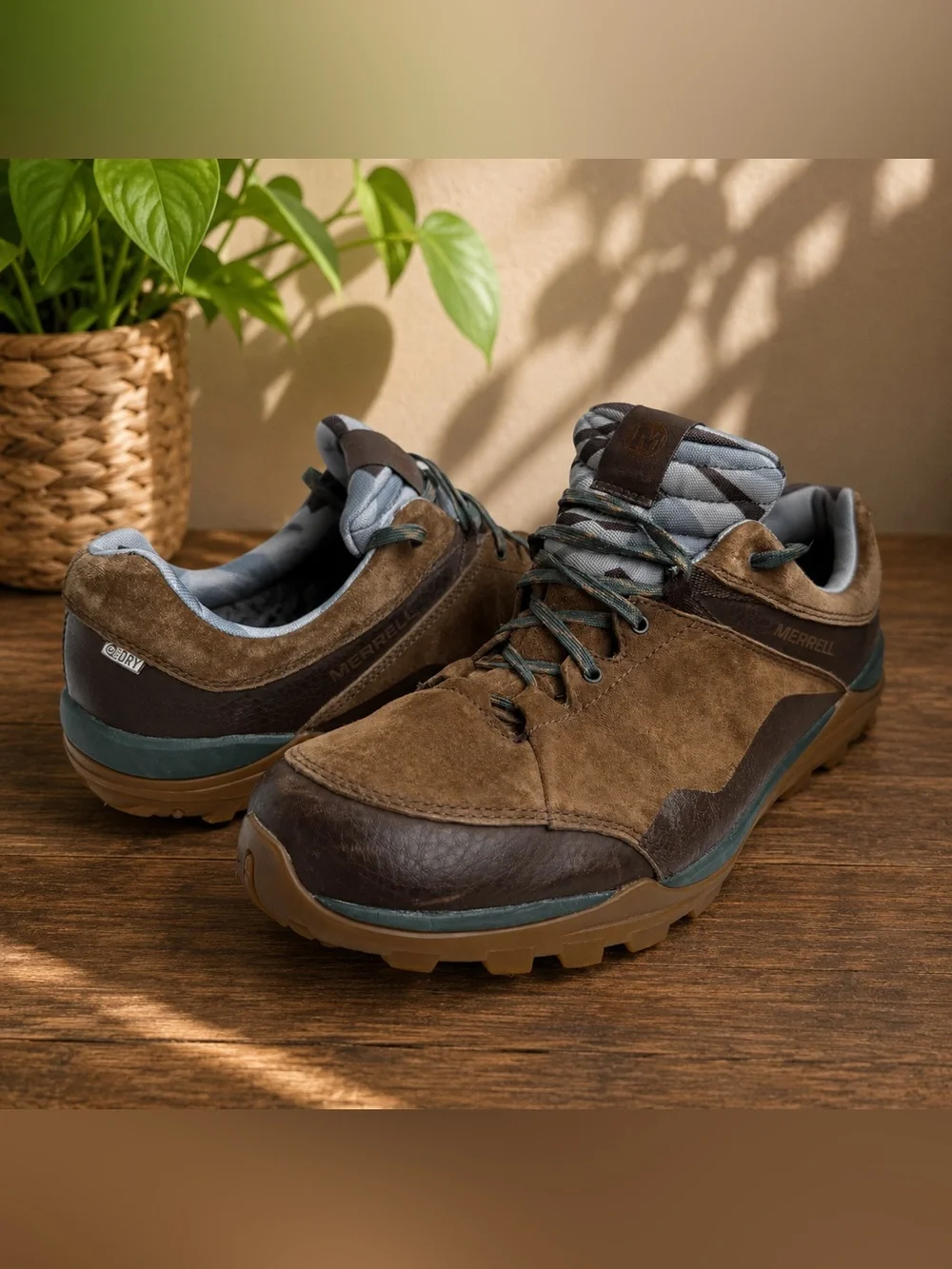 Merrell Men’s 12 Chocolate Brown Suede Waterproof Hiking Shoes J32173